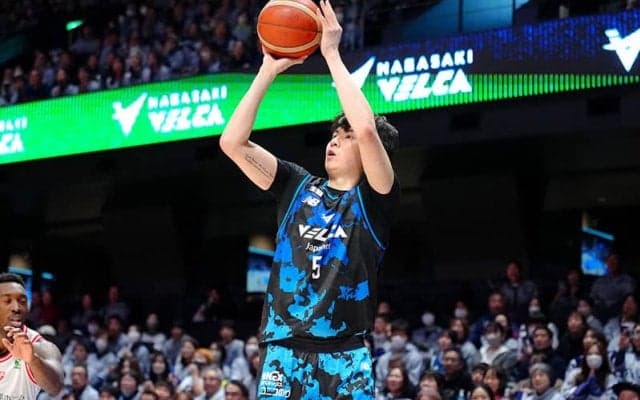 最終Qで37得点の波状攻撃、イヒョンジュンの3点弾光る…ホームの長崎が千葉Jに連勝成功