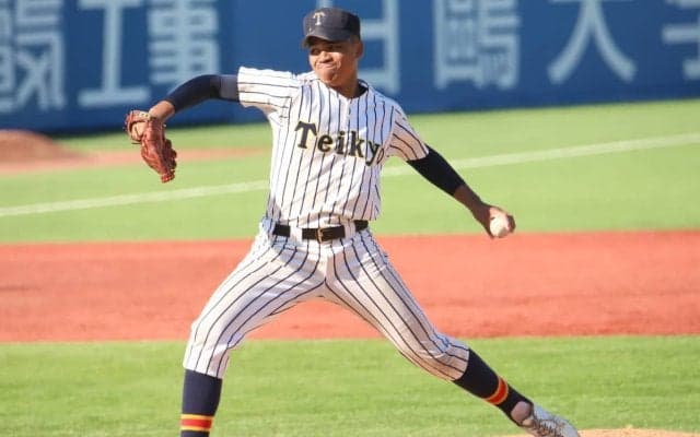 187センチの帝京・仁禮は変則フォームで打者を「幻惑」、超強豪校を完封し大きな自信【高校野球界の逸材】
