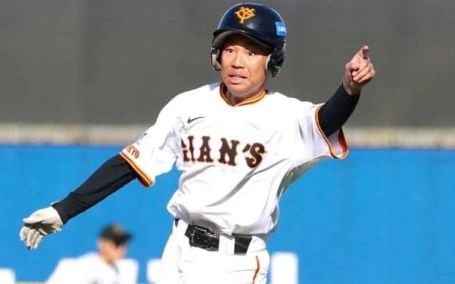 巨人ユニ着た12歳が「すごいスイング」　衝撃の3戦連発…SNS騒然「ドラフトで」