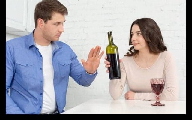 年末の宴会シーズン必見！飲みすぎにブレーキをかける4つのコツ