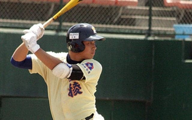 キャリア最多出場のヤクルト内野手が現役引退決断…二軍球団から誘いも自らピリオドを打つ