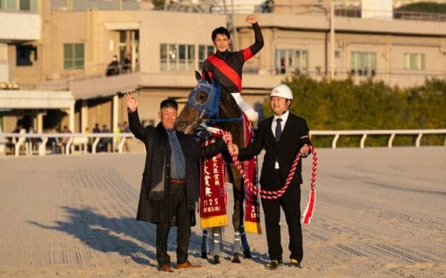 ディクテオン、地方馬20年ぶり快挙…東京大賞典を制す