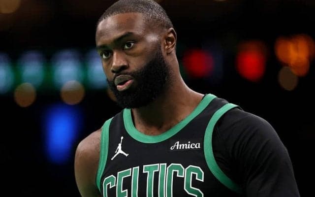 セルティックスの得点源ブラウンが9戦連続30得点超え…バードと並んで球団史上最長タイ