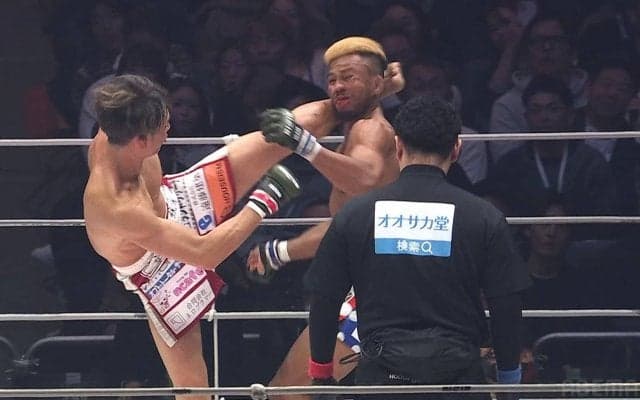 RIZINで戦慄の左ハイKO 「全く見えない角度から来た」実況驚き