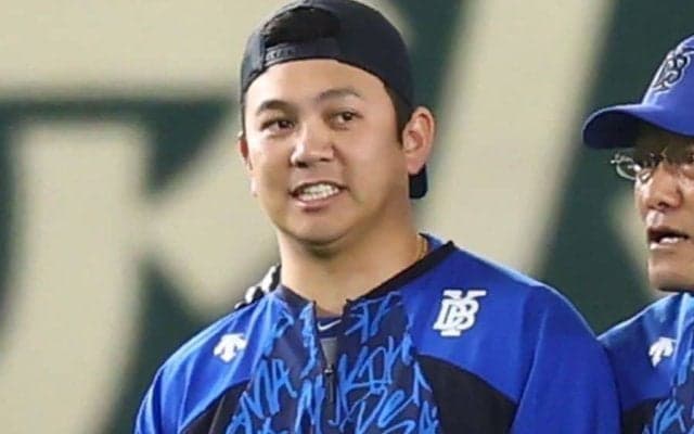 山崎康晃が“超大物”と訪れた「まさかの場所」　変装なしで出没…ファン騒然「ヤバすぎる」