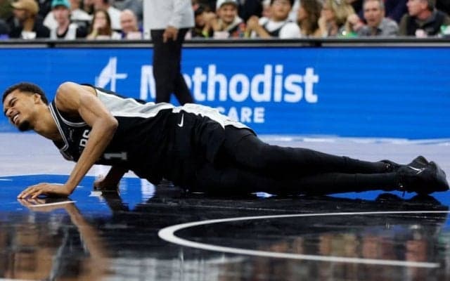 スパーズのウェンバンヤマがニックス戦で負傷退場…長期離脱級の大ケガは免れた模様