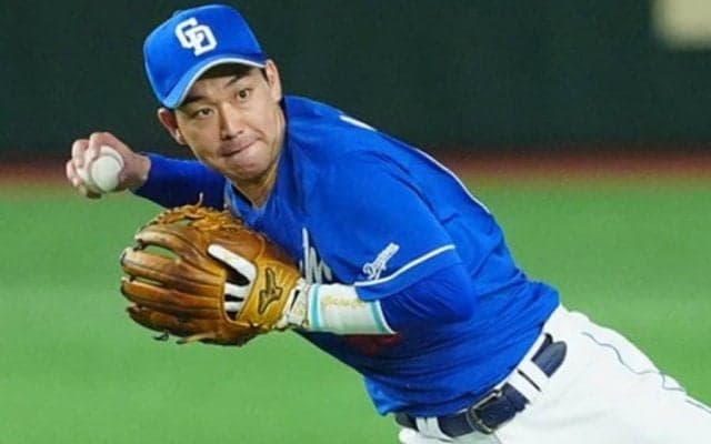 阪神戦力外も…中日で再起、リーグNo.1「12.6」　32歳が示した“GG級”の異能