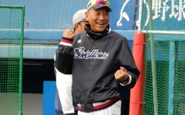 「ヤクルトがどうして強くなったか」--“関根－野村”の流れを知る池山隆寛監督は「一番わかっている」燕の元名参謀が込めた期待