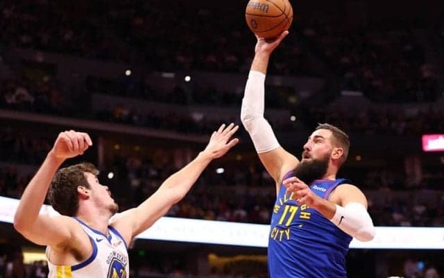 先発4選手を欠くナゲッツ…控えセンターのヨナス・バランチュナスも最低4週間の離脱に