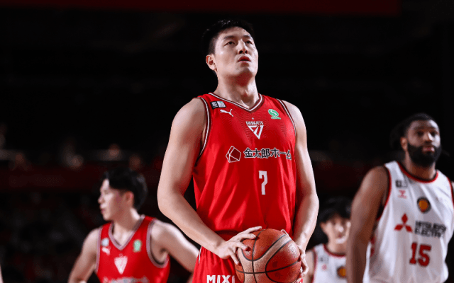 千葉Jのマイケル・オウが左ヒザ負傷で全治6週間…アジア特別枠208センチのビッグマン