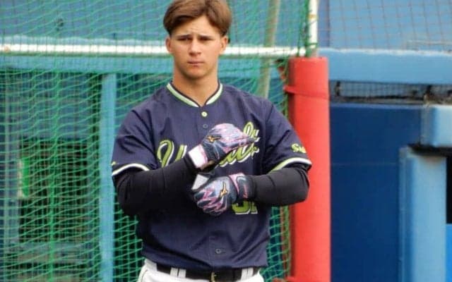 「1軍で出たい」19歳の“大砲候補”は2年目の開花へ「このままじゃダメ」と自覚　ヤクルトの未来を担うモイセエフへの期待