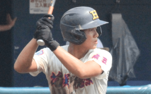 打撃センスの塊！花咲徳栄・岩井は左右へ本塁打が打てる素質の持ち主【高校野球界の逸材】
