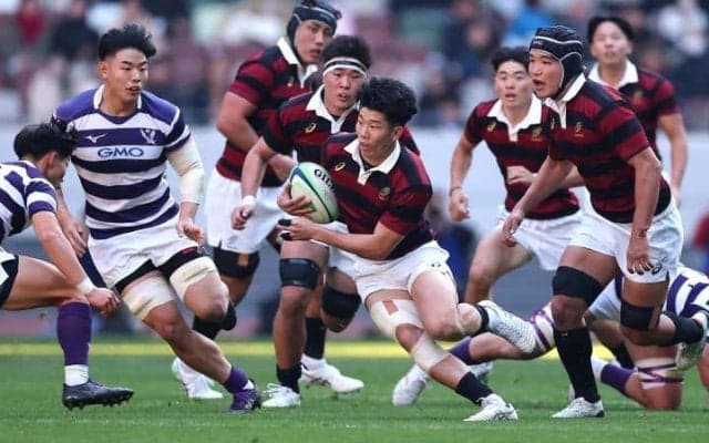 伝統の早明戦が頂上決戦に　制すのはタテの明治か、ヨコの早稲田か