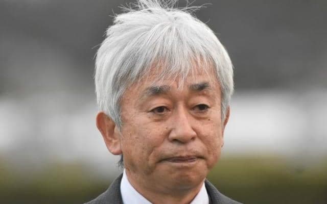 鹿戸雄一調教師がJRA通算500勝達成！ 「皆さんの力と応援があったからこそ勝てた数字」