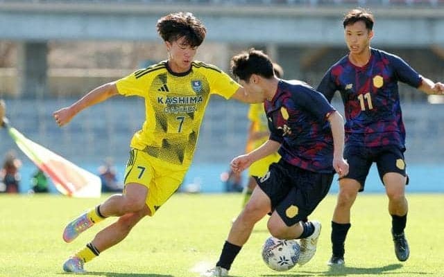 鹿島学園が17大会ぶりベスト4、興国に快勝　全国高校サッカー