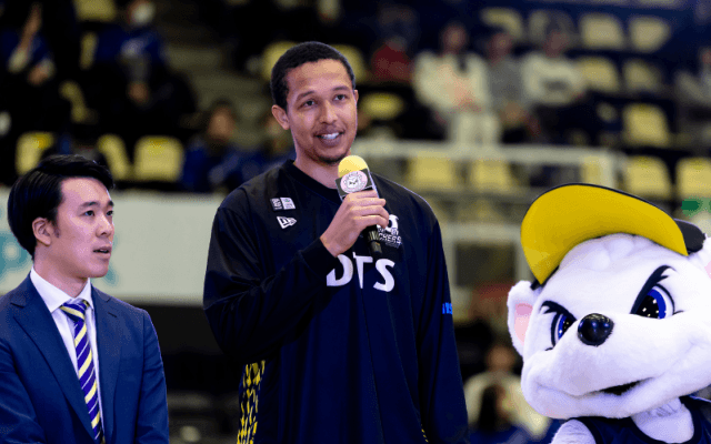 SR渋谷がジョーダン・ダラスとの契約満了…ウェルシュ不在のピンチを支えた米出身28歳ビッグマン