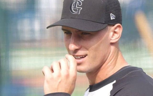 「僕は戻りたい」育成から這い上がったチェコ人助っ人が告白　不運に苛まれた巨人時代の“財産”と日本野球「練習は長くてハード」