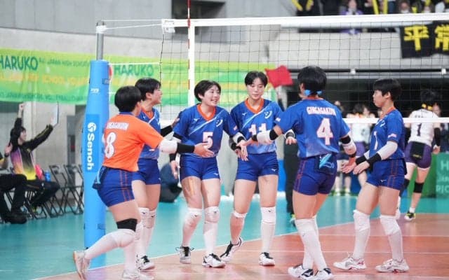 初出場の銀河学院が2回戦進出　女子大会初日（1/5）の1回戦全12試合の結果【春高2026】