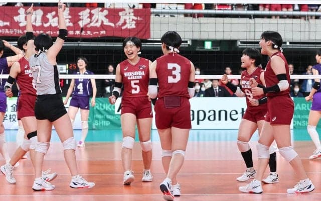 春高バレー　細田学園、秋田北を下して2回戦へ　主将の嶋崎紗恵子「成徳を倒したい気持ちがある」