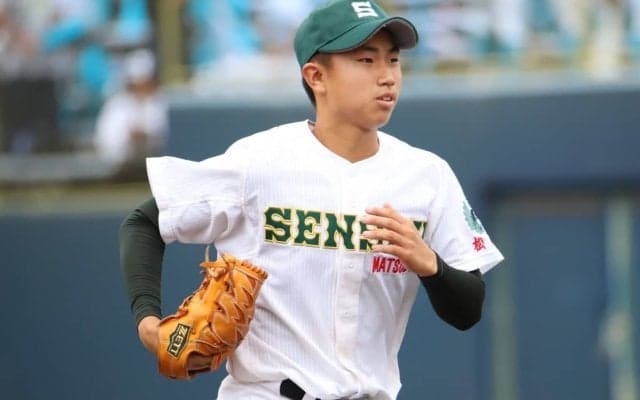 専大松戸の1年生左腕・小林が大仕事、オリックス宮城を彷彿させる角度のある投球で「王者」から勝利【高校野球界の逸材】
