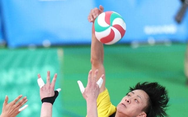 春高バレー　〝代々木の魔物〟に勝った！鎮西・岩下将大「これが春高」ミス連発のチーム救う