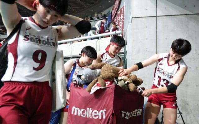 東京・下北沢成徳、最終盤の激しい攻防も逆転負け　春高バレー