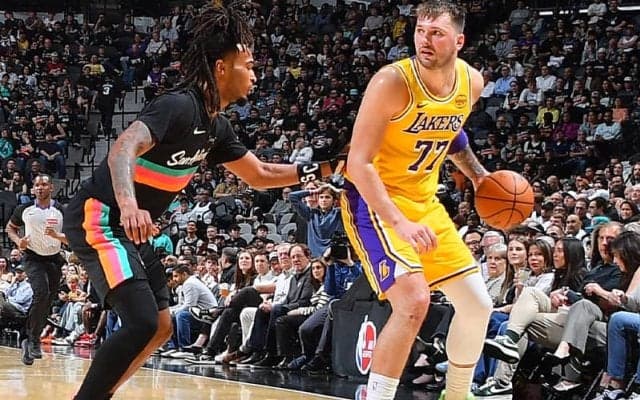 レブロン欠場のレイカーズがスパーズに敗戦…連勝「3」でストップ、2026年初黒星