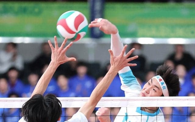 春高バレー大阪勢3校が4強入り　男子・清風、女子・金蘭会と大阪国際が10日の準決勝へ