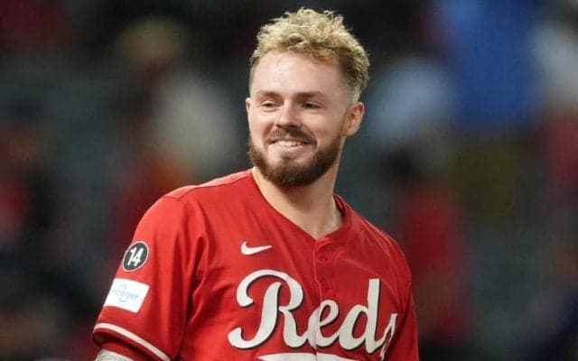 元ド軍28歳、大幅昇給に疑問の声「理解できない」　指摘された“-0.2”「最低年俸でも」