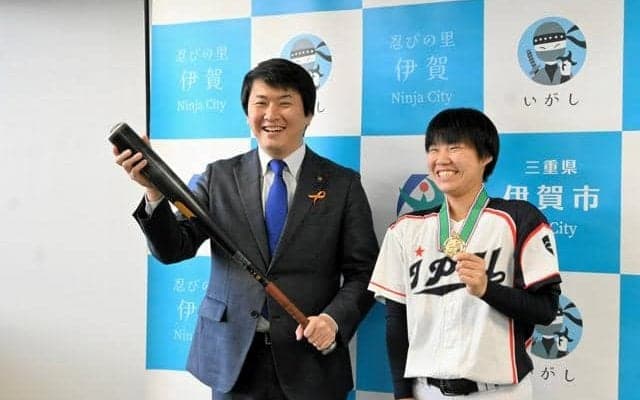 全日本大学女子野球で優勝、三重県伊賀市出身の白坂光瑠さん