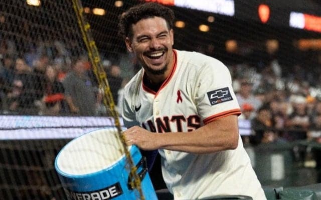 大谷とタイトル争い…285億円男が来日報告　訪れた名所に騒然「東京いるの!?」