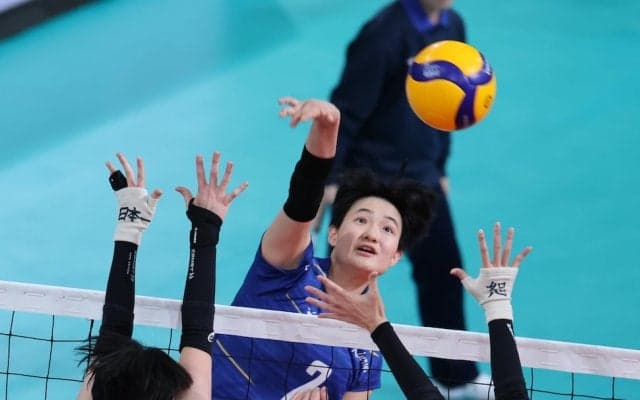 春高バレー　金蘭会が7年ぶり優勝へ決勝進出　23得点の馬場柚希「去年の3年生の思いも背負って決勝に臨みたい」