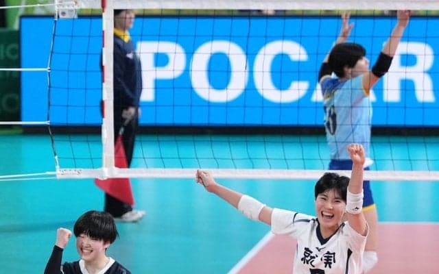 春高バレー　就実、ストレート勝利で決勝進出　主将の仙波こころ「守備とつなぎはどこにも負けない」伝統の粘りでタレント軍団・金蘭会との最終決戦へ