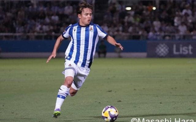 ｢芸術的な軌道｣｢めちゃくちゃいいボール!!｣ソシエダ久保建英が後半ATに劇的決勝弾を演出！ 2戦連続アシストで6試合ぶり勝利に貢献｢監督交代して流れ変わったな｣