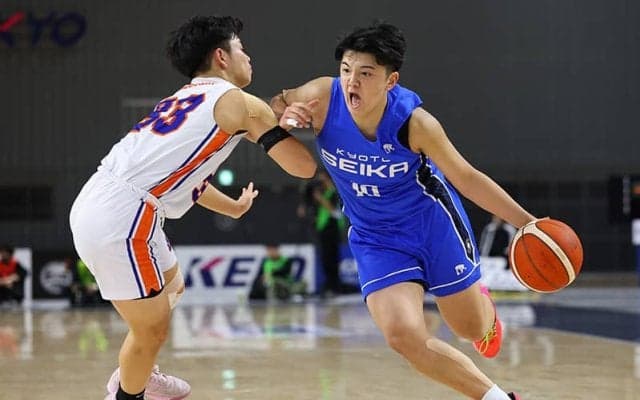 「チームが一つになれた」…京都精華学園、全員バスケでつかんだ悲願のJr.ウインターカップ初優勝