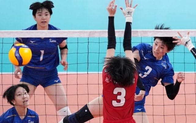 春高バレー　金蘭会2冠王手　先にマッチポイント奪われるも…東九州龍谷とのフルセット激戦制した！丹山花椿7年ぶりVへ「必ず打ち切って絶対に勝ちます」