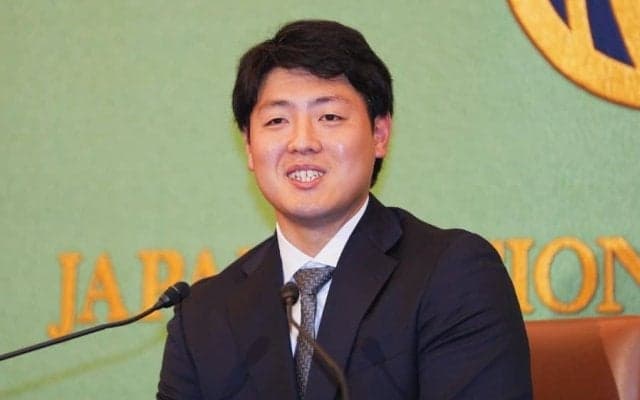 “岡本節”連発…異例の会見は笑いあり　赤裸々に話した期待と不安、一問一答