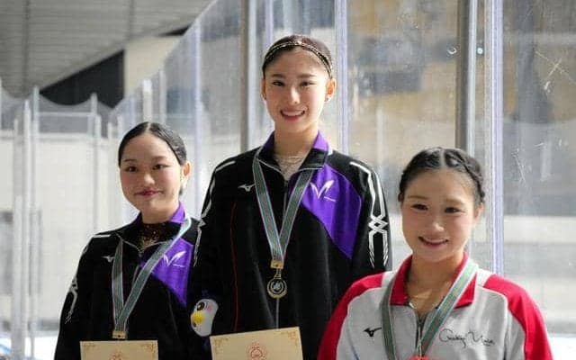 再出発の住吉りをん、フィギュアインカレ女子制す　男子優勝は佐藤駿