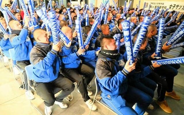 柳ケ浦、好守で頂点　高校女子サッカー　九州対決制す