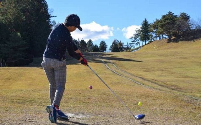 【裏技アリ】ゴルフで高い球が打てれば、プロのような「ピンデッド」が狙えます！