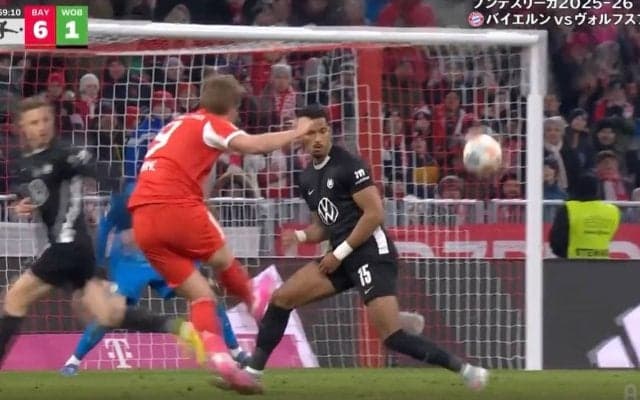 何してんだよ！ 成功確率5%の“衝撃ゴラッソ”「待て待てw」「ドン引きやわ」バイエルンFWケイン、“神様コース”を射抜く驚愕ゴール