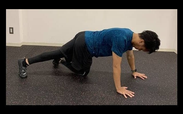 スポーツトレーナー直伝！「腰痛改善ストレッチ」