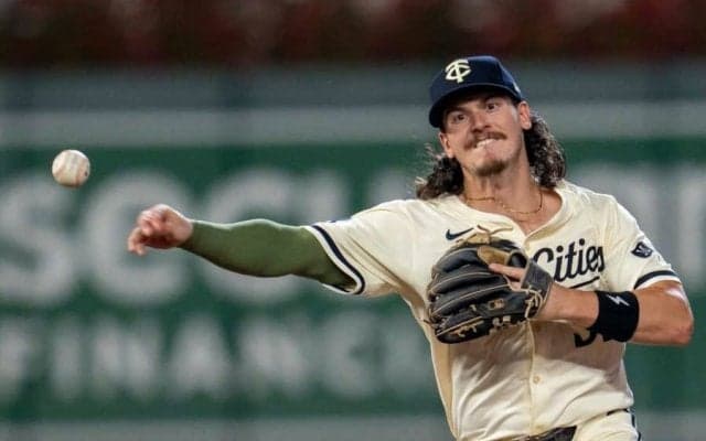 ド軍、31歳内野手を4日で“戦力外”に　1月に2度…新たな補強で即40人枠外に