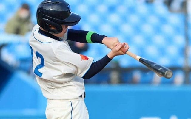 ヘッドを走らせるには「ブレーキが必要」　大阪桐蔭OB推奨…選球眼も磨く“3段階ティー”