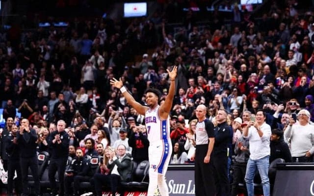 古巣トロントへ凱旋し、大歓声で迎えられたラウリー「僕のキャリアで最高の瞬間の1つ」