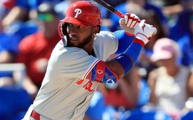 日本ハムから平日お昼に届いた“朗報”にファン興奮「背番号6あげちゃうんか」「とにかくハムの戦力補強が止まらない」メジャー通算22発、内野のユーティリティ