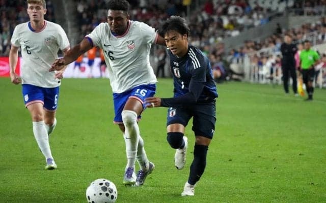 日本代表のユニフォームで27年間息づき続ける｢お馴染みの3本線｣【アディダス｢ワールドカップ制覇｣までの道のり】(1)