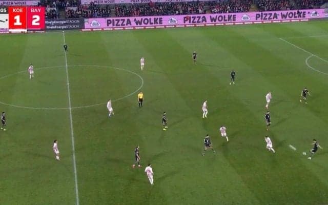 「エグすぎん？」伊藤洋輝、美しすぎる“超ロングフィード”炸裂… 高精度ダイレクトキックにスタジアム騒然「マンガかよ」