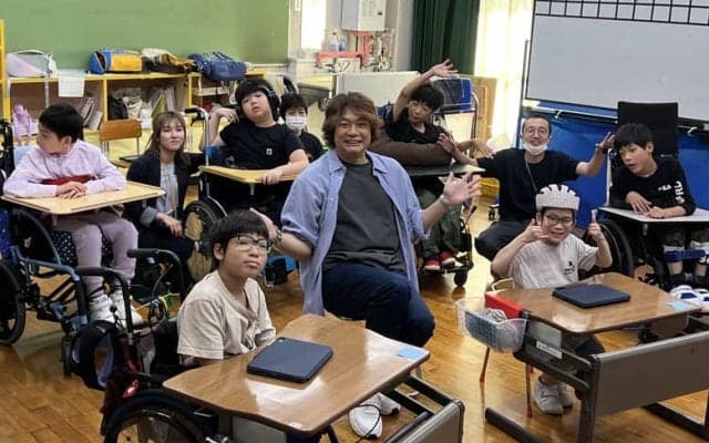 香取慎吾さんとミラノ・コルティナパラをアートで応援！子どもたちが“応援のタネ”を制作