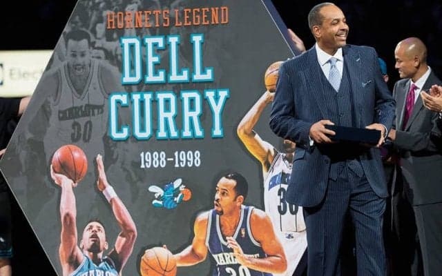 ホーネッツで“27年目”を迎えた球団レジェンド、デル・カリーの背番号30が永久欠番に